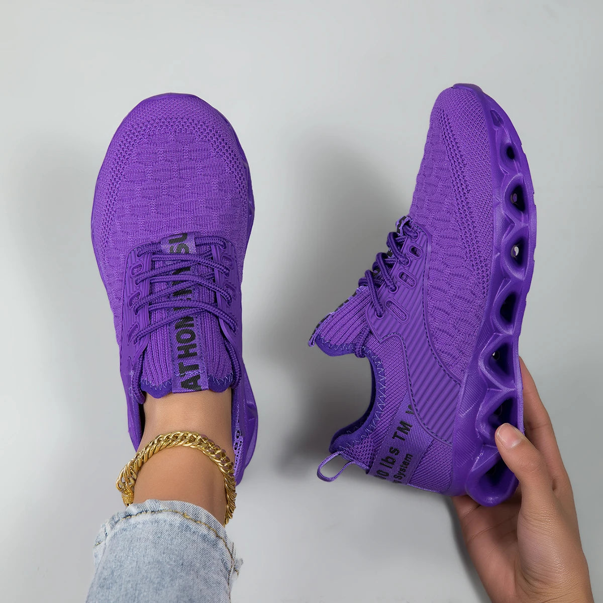 Unisex Letter Print Knit Running Shoes With Non Slip Sole