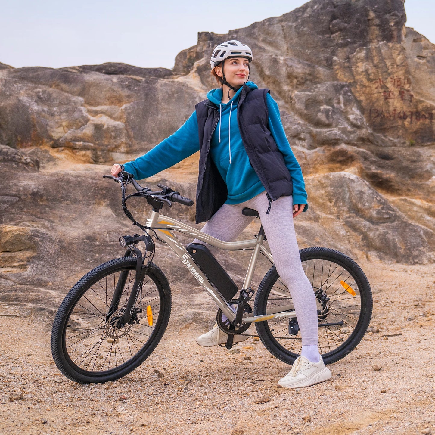 5TH WHEEL AB17 Electric Bike 700W Peak Motor Front Suspension
